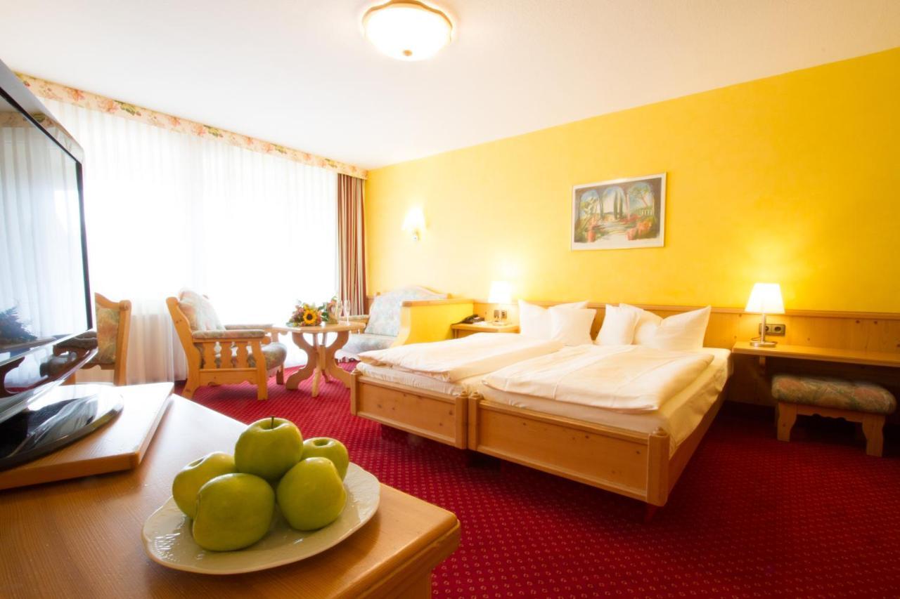 Hotel Pfalzblick Dahn Exteriör bild